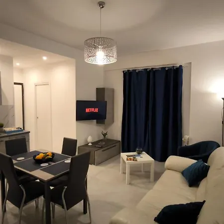 Apartment Blu Eracleo *